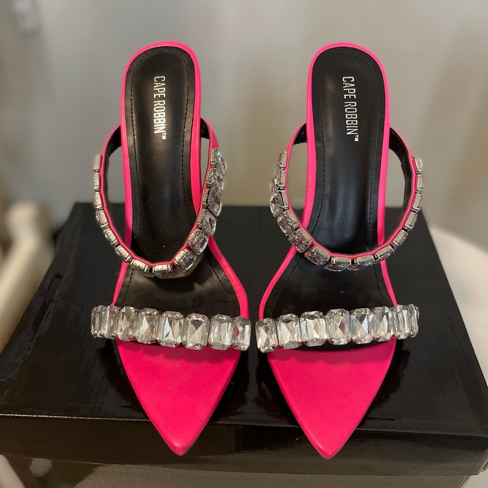 LAST CHANCE SALES!!! 
Bling Out Mule